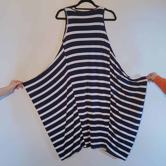 Womens Summer Dress - Picture 1 of 3